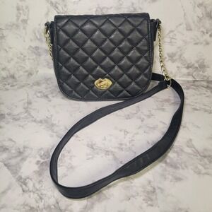 Betsey Johnson Faux Leather Mini Bag‎ Black Gold Chain Strap Shoulder Purse